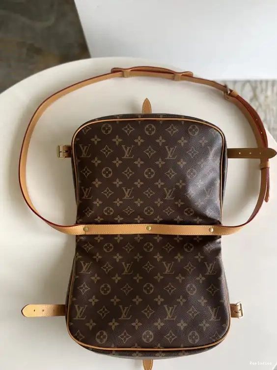 Cheap LOUIS VUITTON bag-28*11*20CM Saumur 0611
